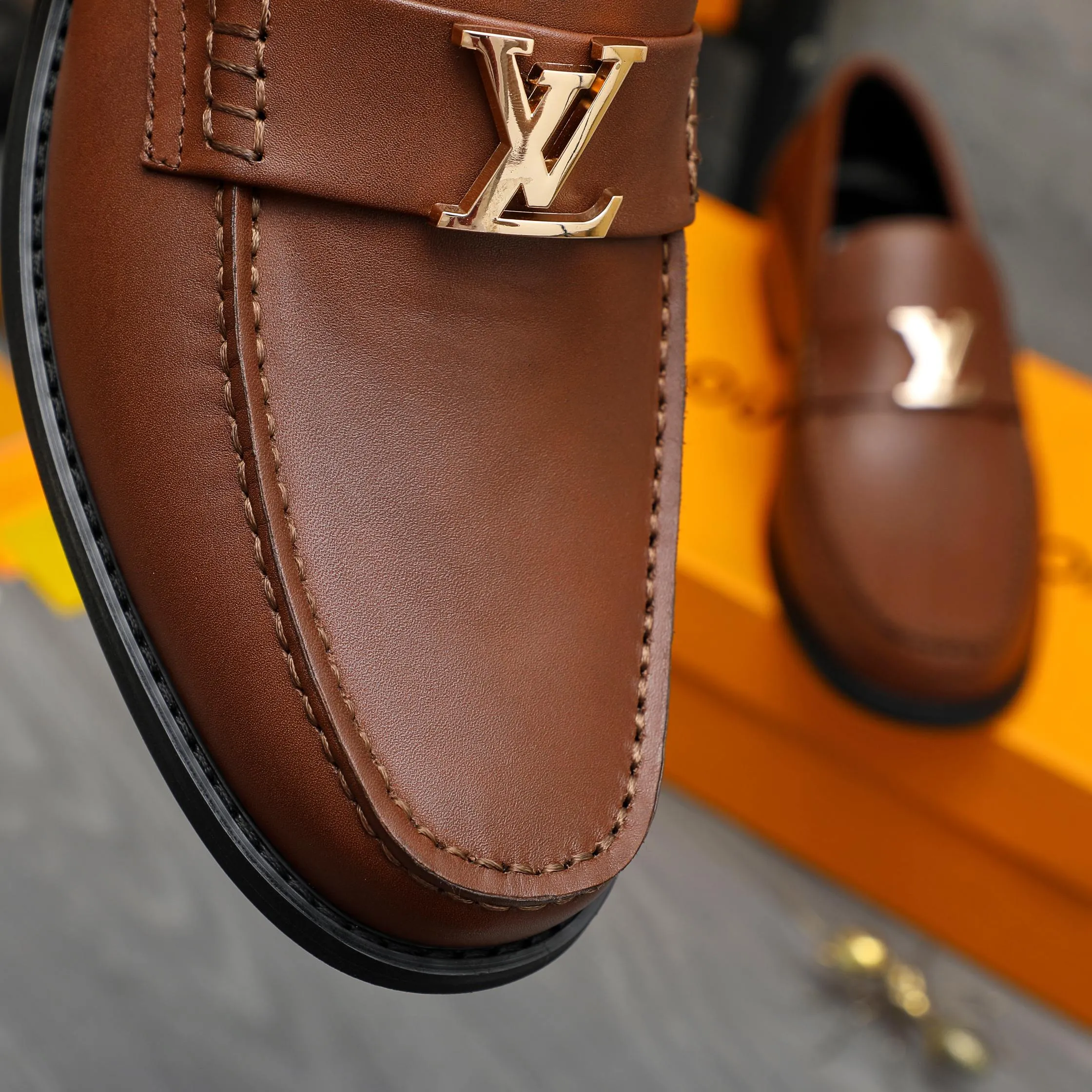 Men's shoes 💰p460 Product trademark: LV (Louis Vuitton) business slip-on leather shoes Regular size: 38-45 (45 is custom-made and non-returnable) Product materials: Selected high-quality cowhide upper, cowhide lining, original rubber outsole